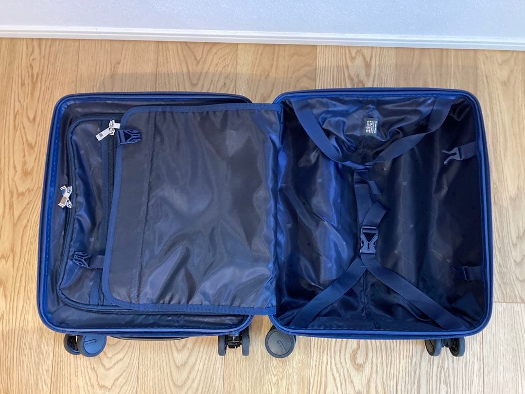 TAKEO KIKUCHI キャリーケース 22L