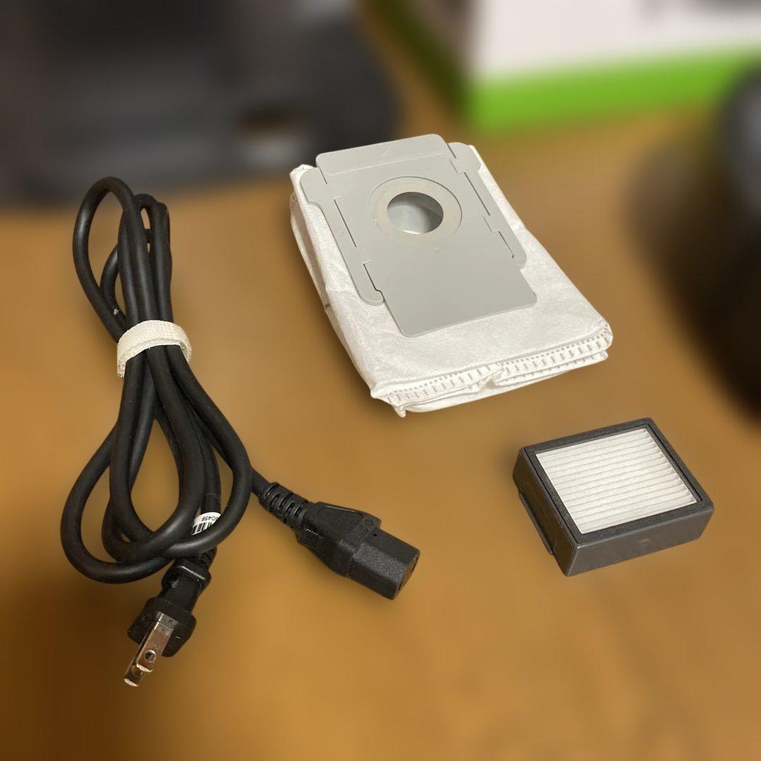 iRobot ルンバ i3+ ロボット掃除機 クリーンベース付属 動作確認済み