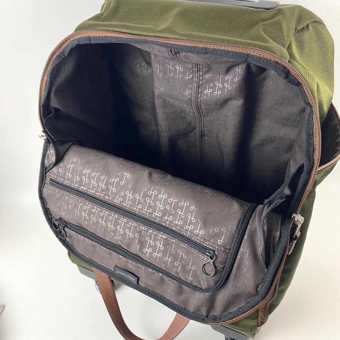 【極美品】PROTECA ソリエ　キャリーバッグ　キャスターロック機能　カーキ