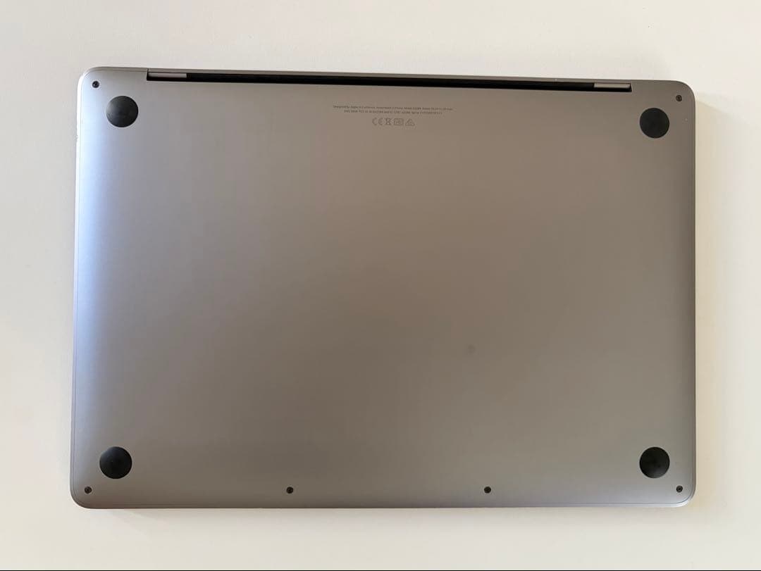 MacBook 13インチ スペースグレー