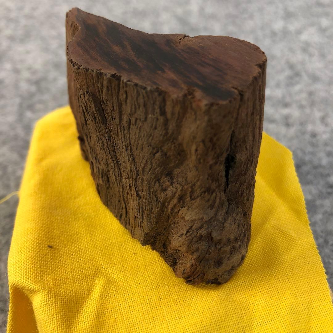 2412−26 高級香木 伽羅 42g 認定印木箱