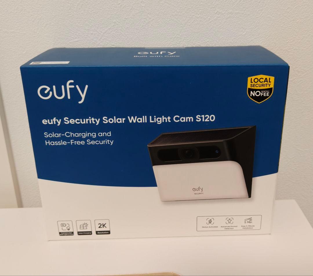 ぽんぽんチキ様 eufy Solar Wall Light Cam S120