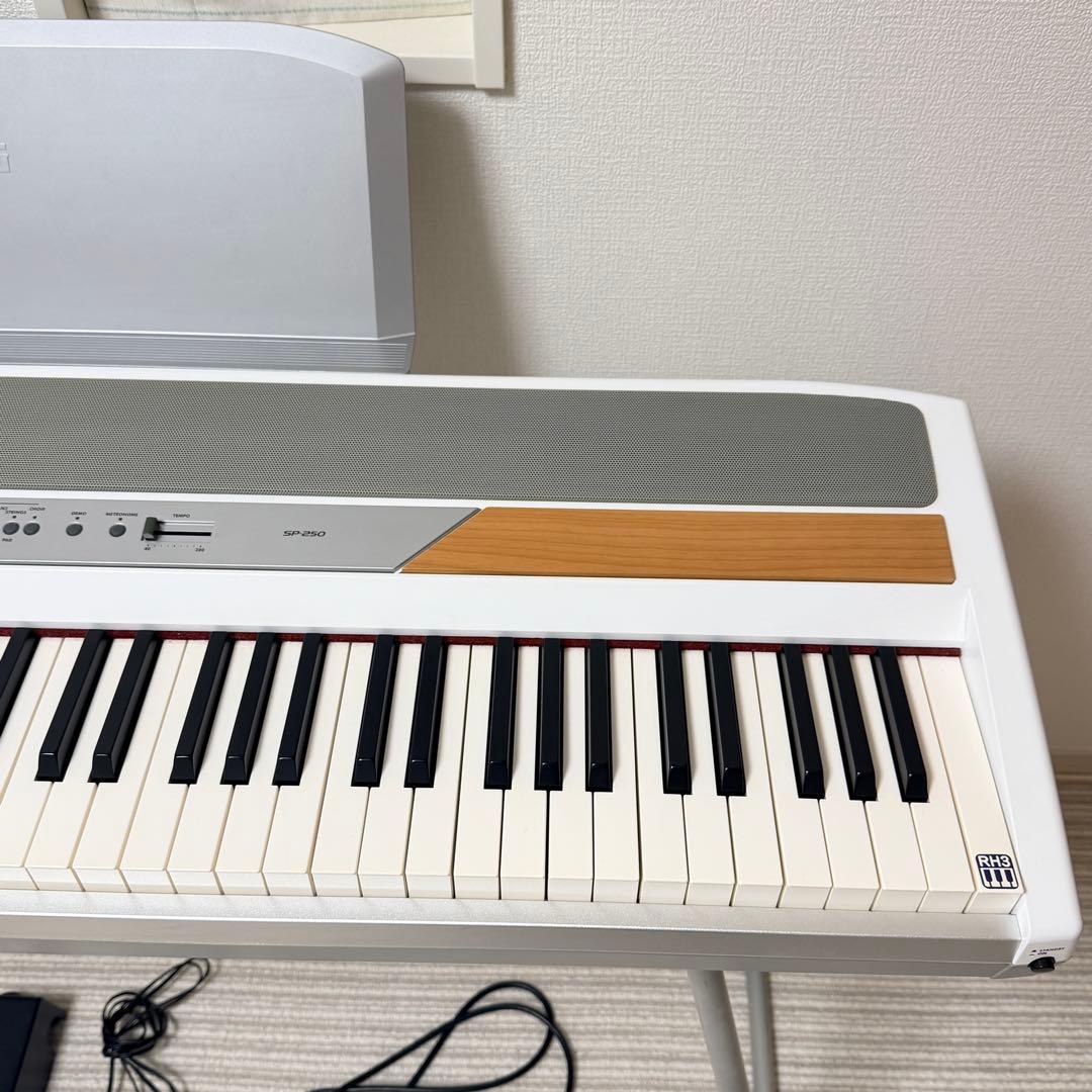 〚美品〛✦KORG 電子ピアノ SP-250 スタンド・ペダル付 2010年製✦
