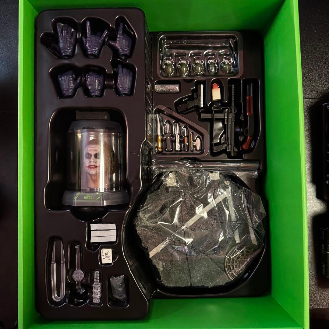 ホットトイズ　ダークナイト　ジョーカー　アルチザンエディション　中古美品