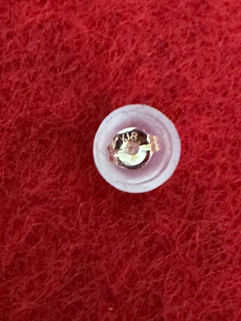 K18イエローゴールドダイヤモンドピアス