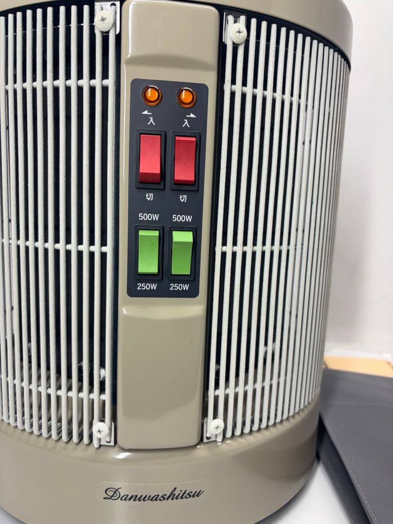 暖話室 円筒型 遠赤外線輻射式パネルヒーター 2021年 DAN1000-R16