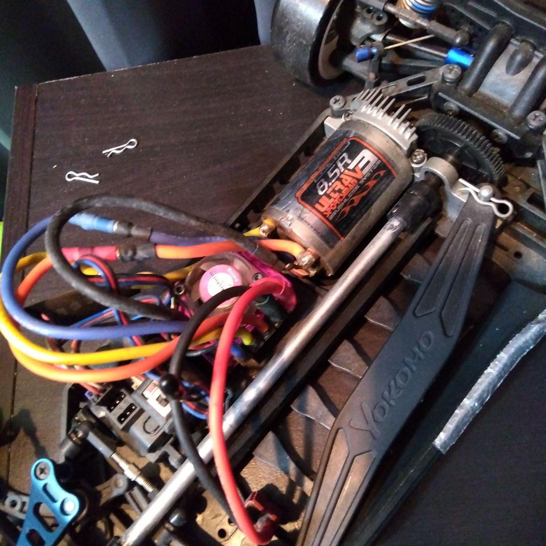 ホワイト/ブラック RCカー リモコン付き激安