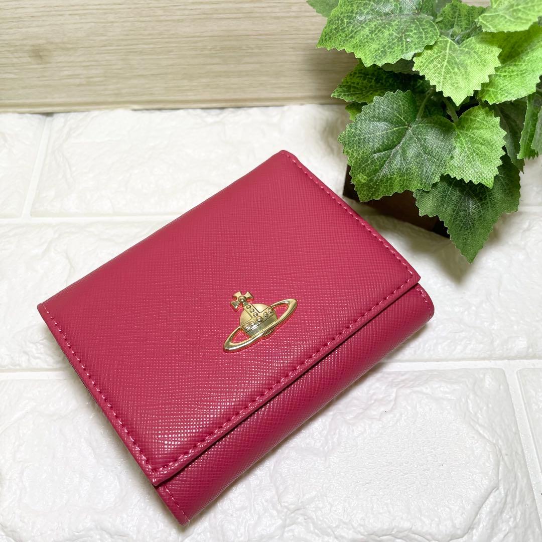 【新品・未使用】ヴィヴィアンウエストウッド 三つ折り財布 913VW106