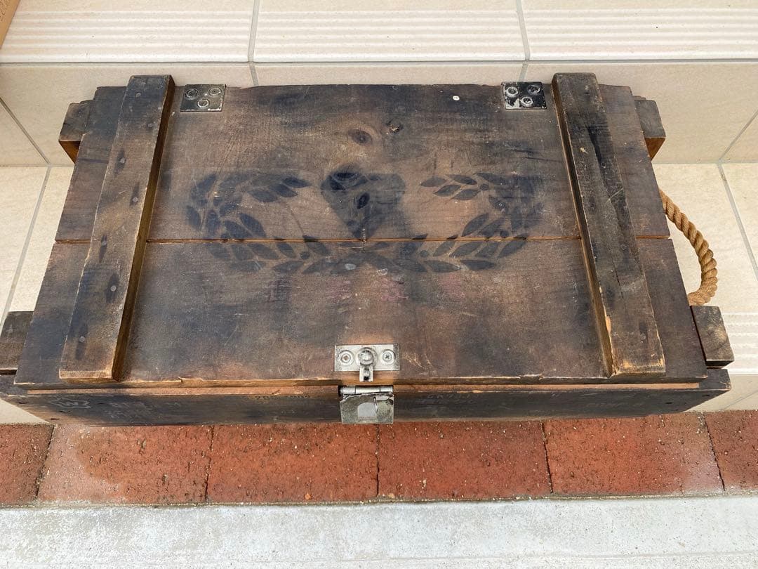 陸上自衛隊　木製ロゴ入り収納ボックス（弾薬箱）