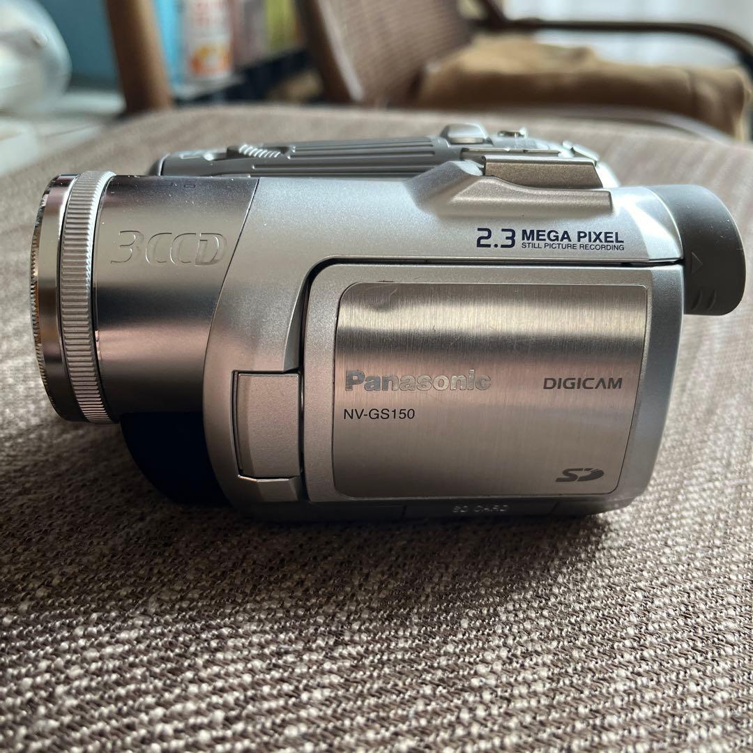 miniDVのダビングに！Panasonic ビデオカメラ NV-GS150
