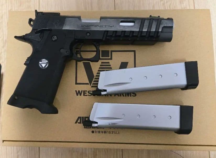 WA　SV インフィニティ エクセラレータ5.4 スペアマガジン付き