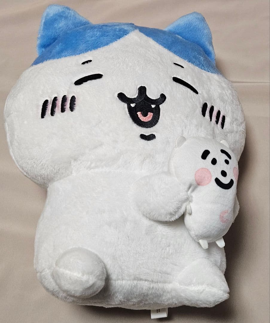 ちいかわ　古本屋(カニちゃん)、ハチワレ　ぬいぐるみ　グッズ　大量　まとめ