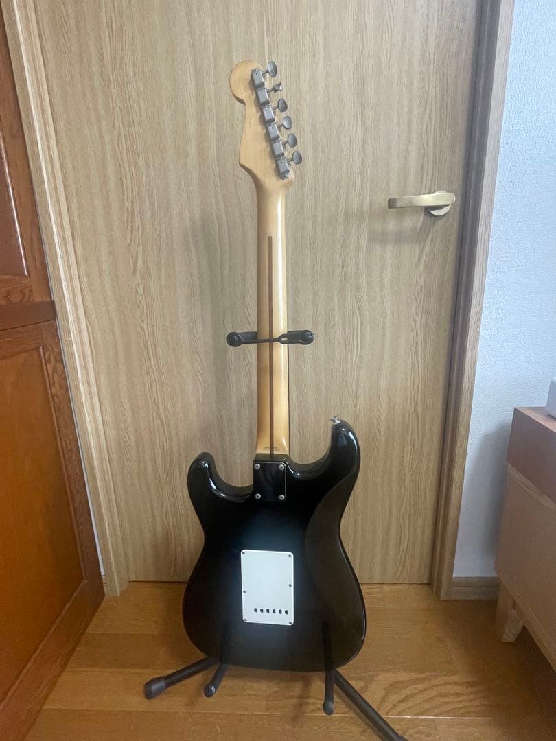 フェンダーバイ　スクワイア ストラトキャスタータイプ エレキギター
