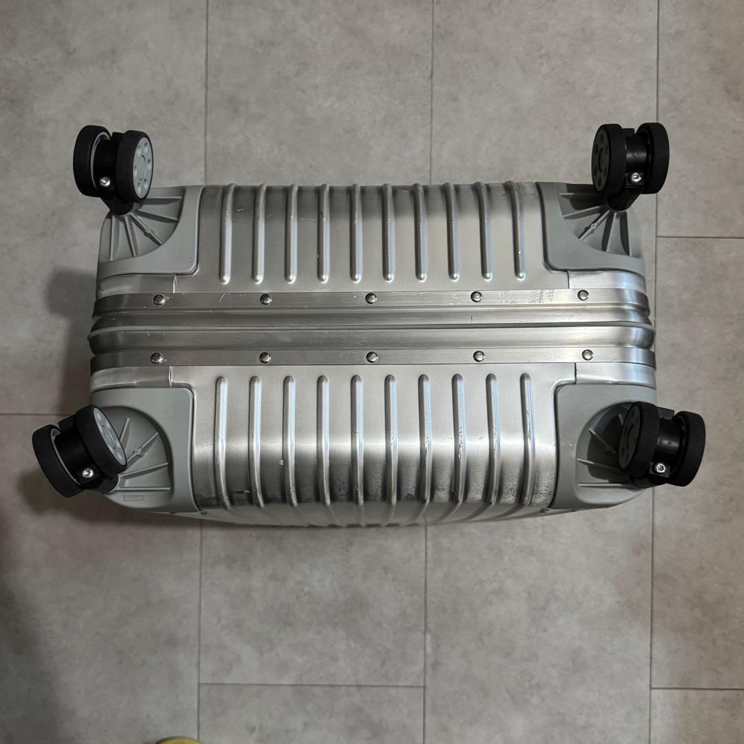 RIMOWA リモワ オリジナル キャビン プラス シルバー