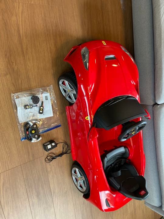 子供用　自動車　電動カー　ラジコン