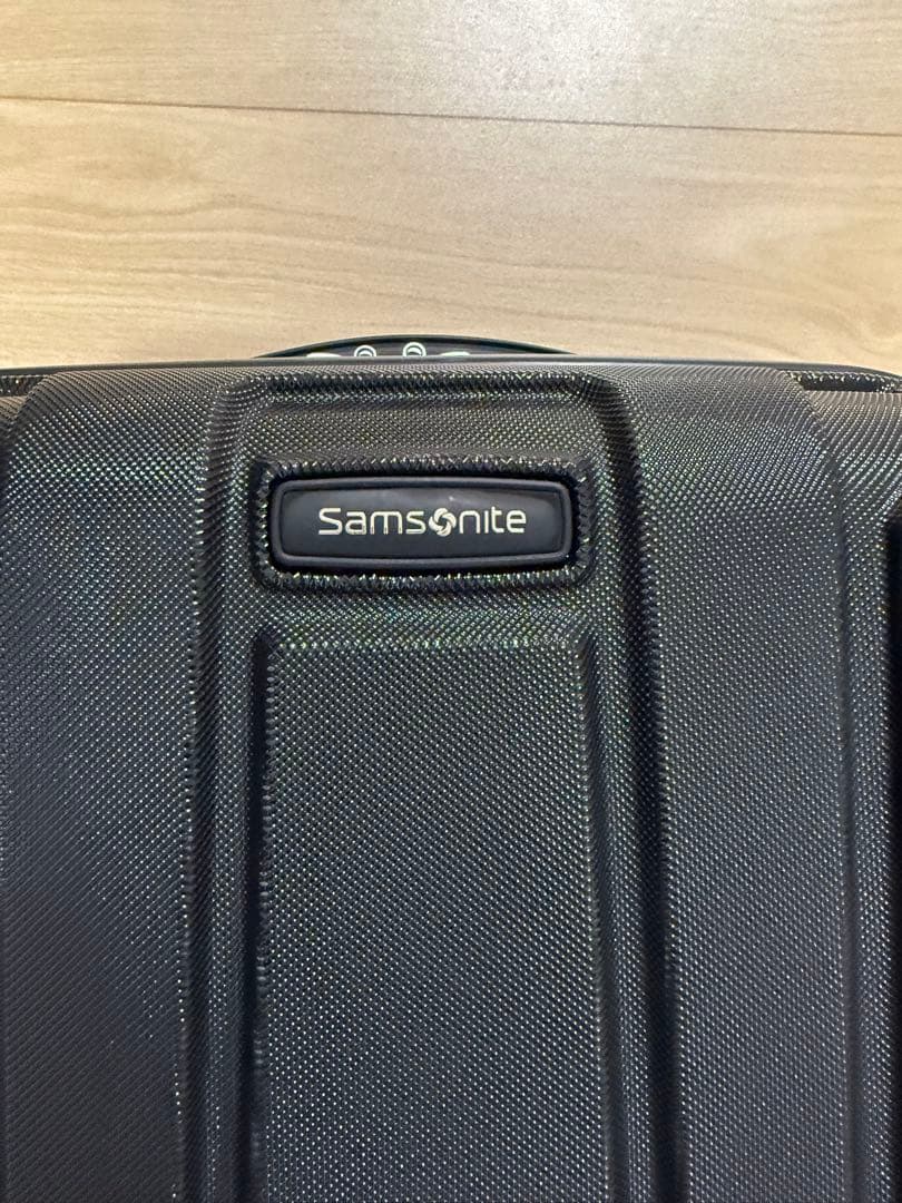 り*う様 サムソナイト　スーツケース キャリーケース 軽量