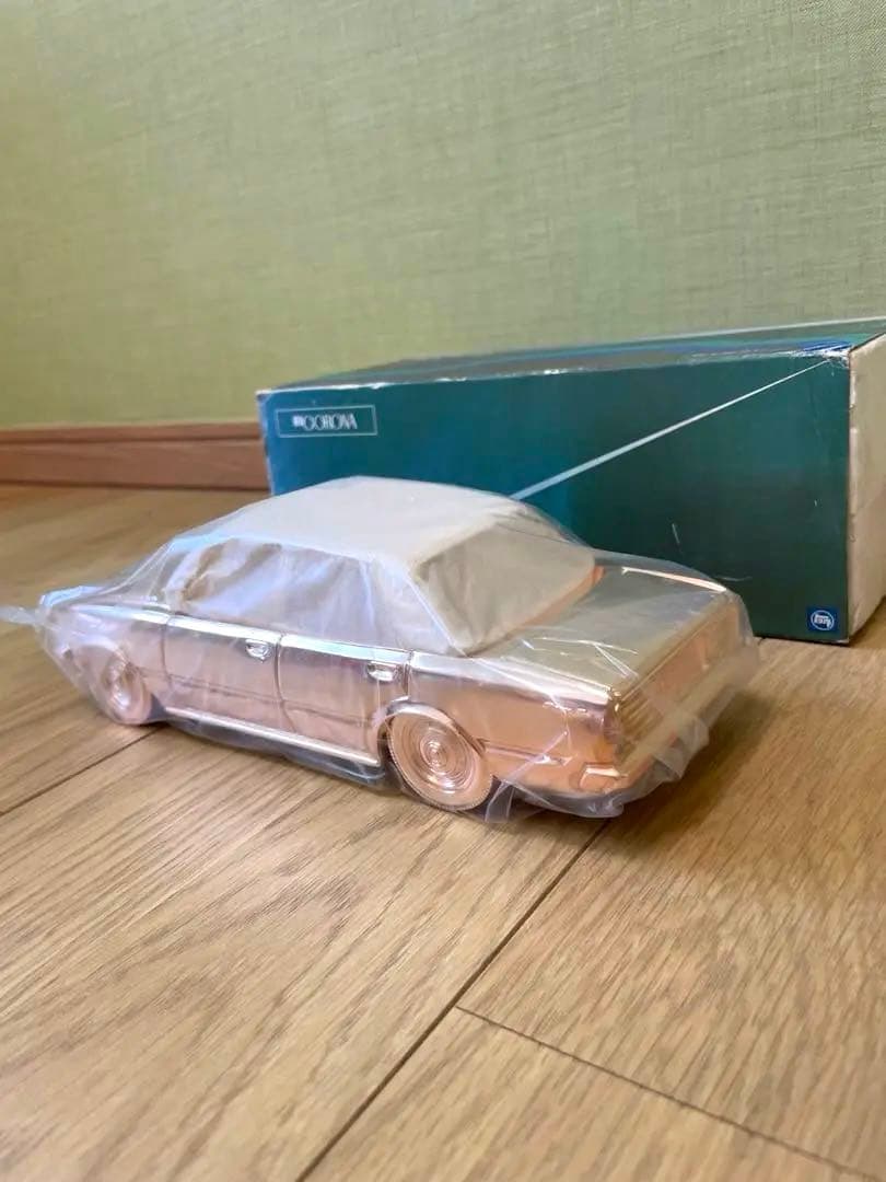 美品トヨタ コロナ メタル製 ゴールド　シガレットケース　ノベルティ　1973