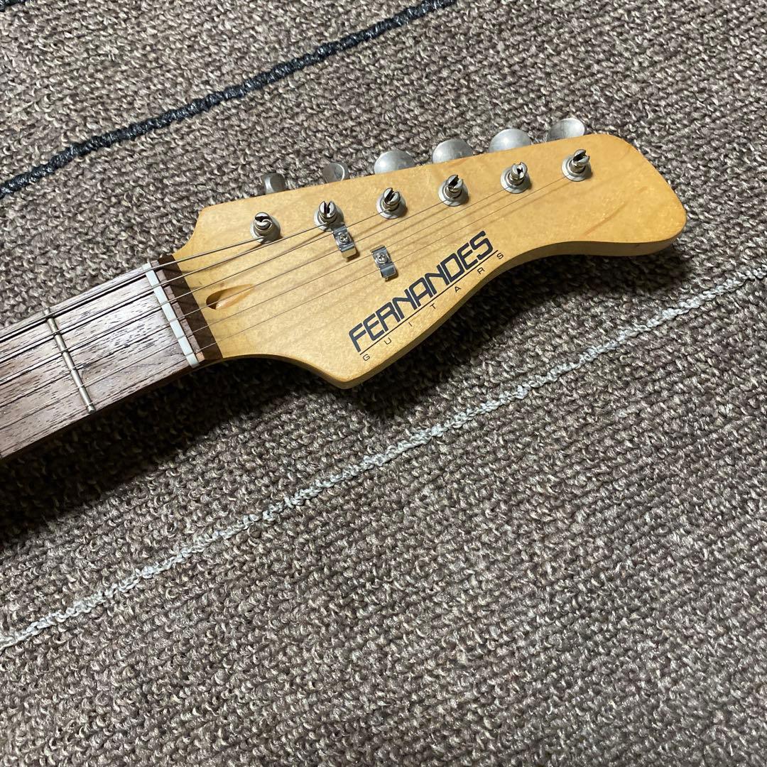 ★FERNANDES ★ストラトキャスタータイプ エレキギター