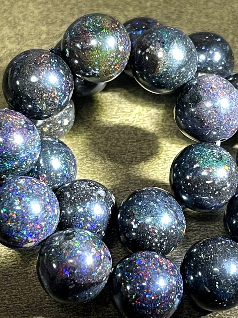 【新入荷】超高品質　ブラックマトリックスオパールブレス9.7㎜（新品未使用）虹色