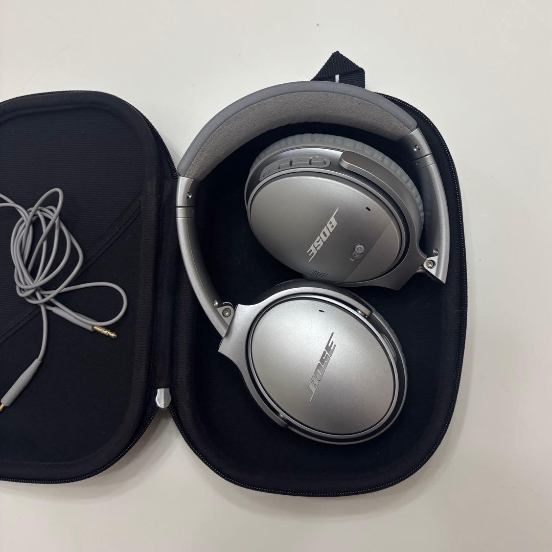 Bose ワイヤレスヘッドホン シルバー