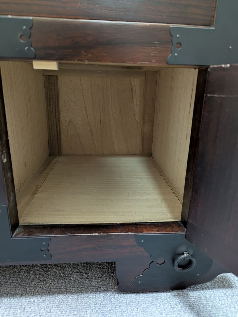 古民家家具 車箪笥 和ダンス　タンス アンティーク家具　民芸家具