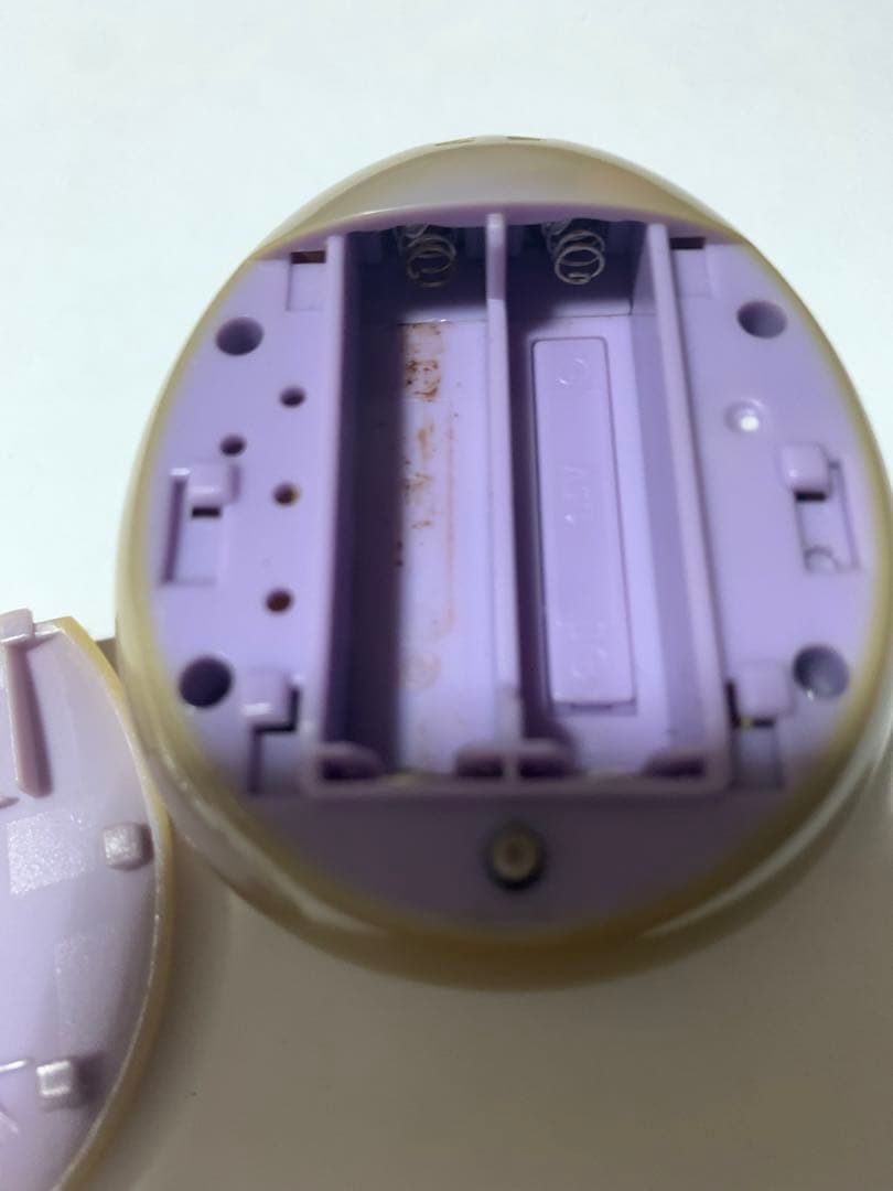 たまごっち4uパープル（育成ブック付き）、たまごっち15周年　2個セット