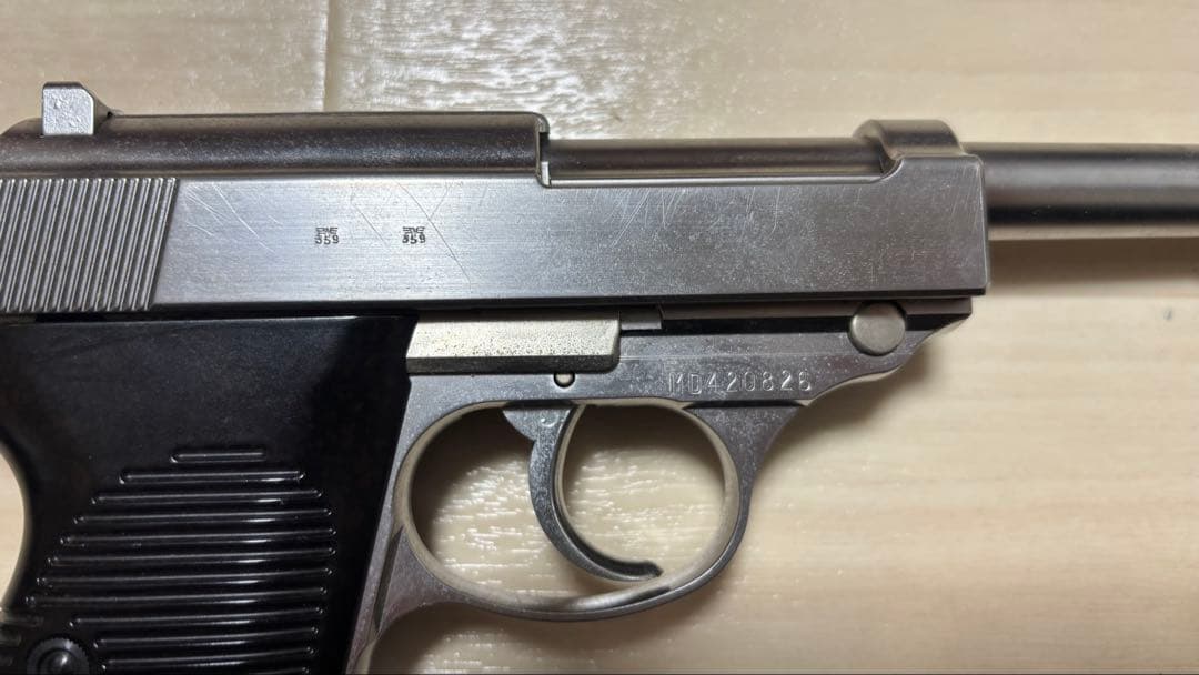 P38 ガスガン シルバー