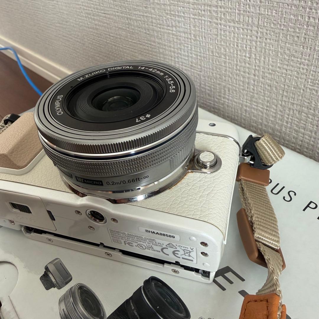 オリンパス ミラーレス一眼 PEN Lite E-PL7 Wi-Fi