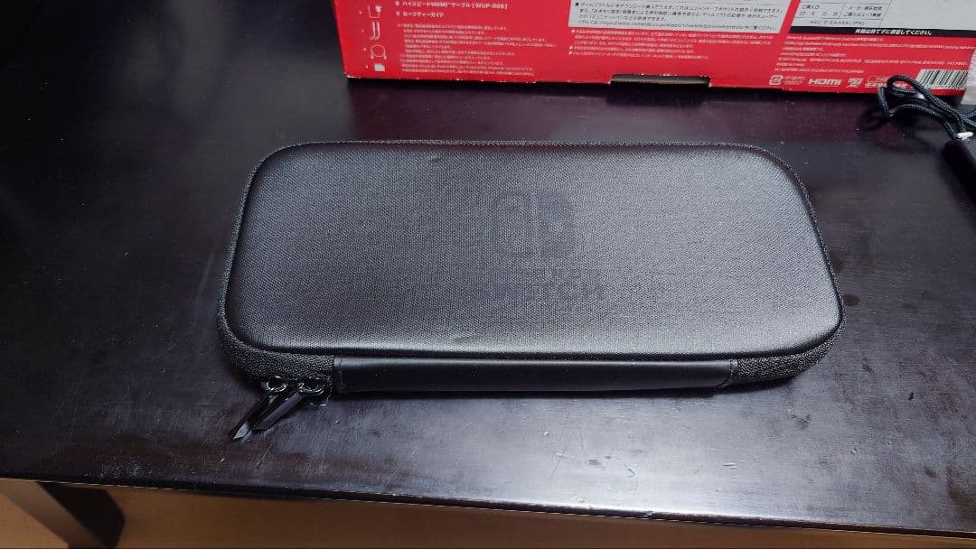 Nintendo Switch 本体 純正ケース付き プロコンもお付けします！