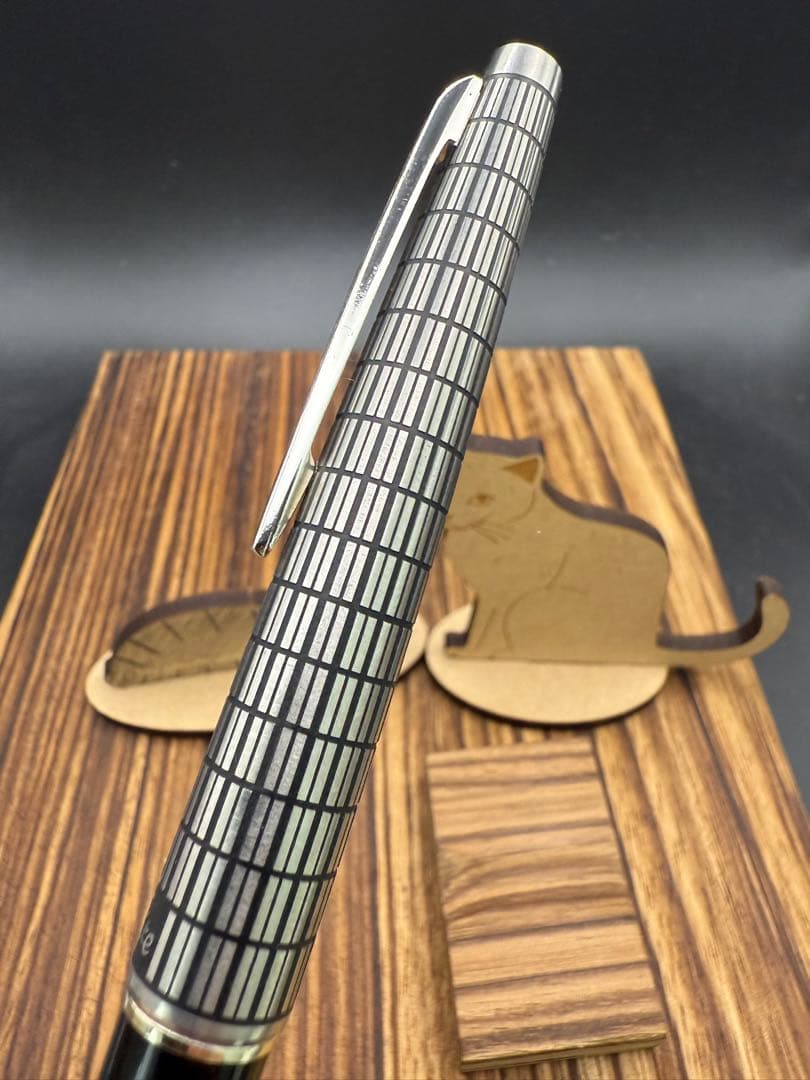 Pilot 万年筆 エリート 蝕刻 ショート 18K