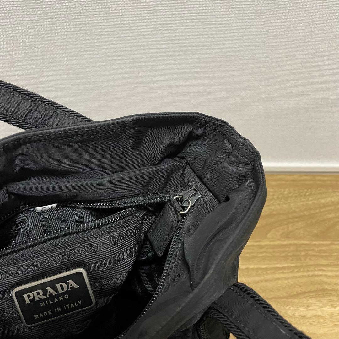 《美品》PRADA（プラダ）ナイロン ハンドバッグ ブラック 黒