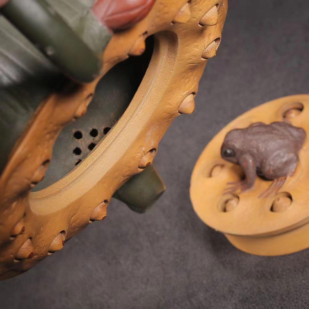 中国古美術・原鉱段泥 カエル蓮子壺 、底槽款:蒋蓉紋、紫砂壺・急須・茶道具