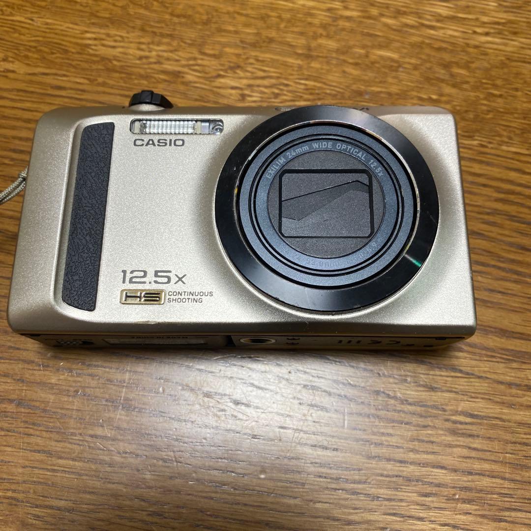 カシオ　EXILIM EZ-ZR300 ジャンク扱い　本体のみ