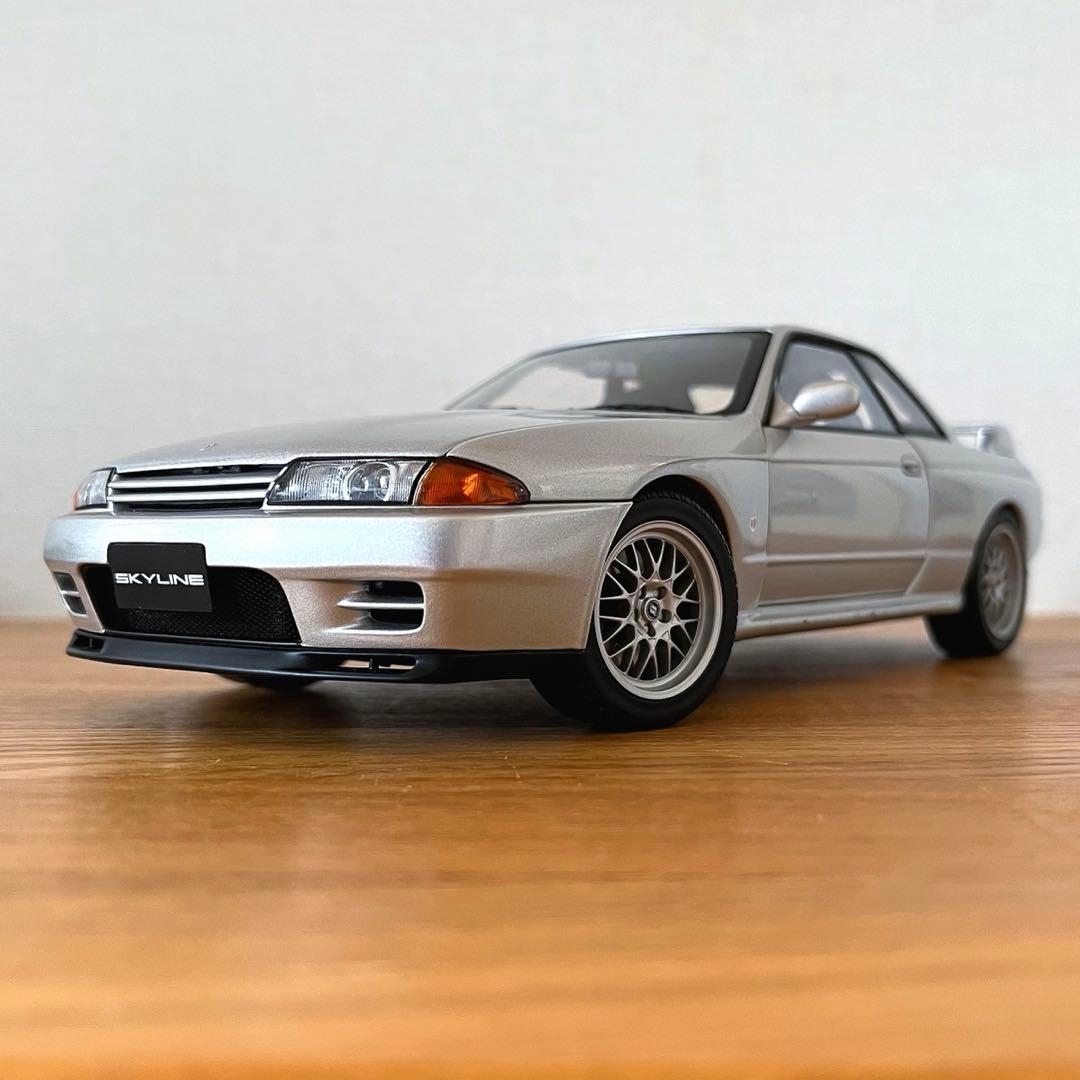 【ミニカー】オートアート1/18 日産スカイラインGT-R V-SPECⅡ