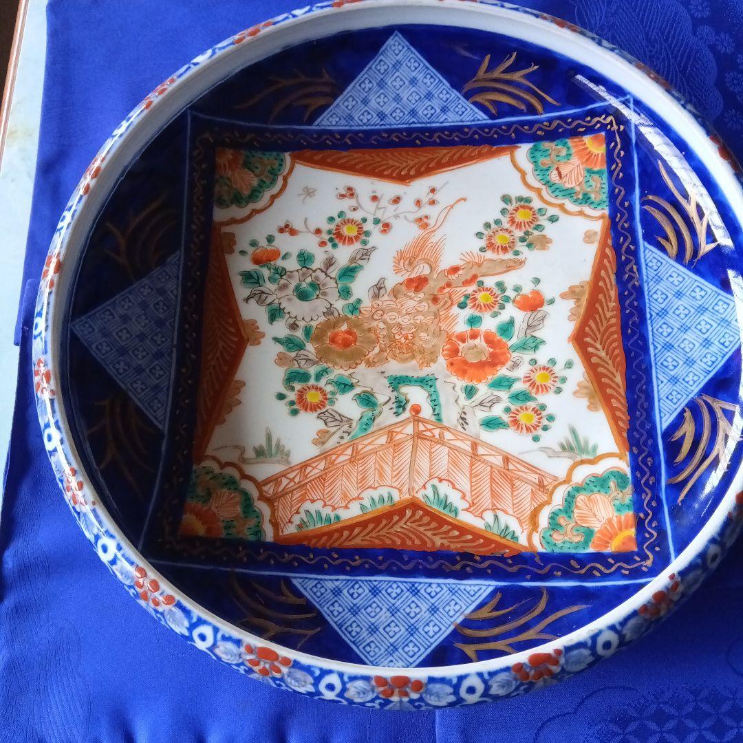 古伊万里唐獅子花の図柄鉢