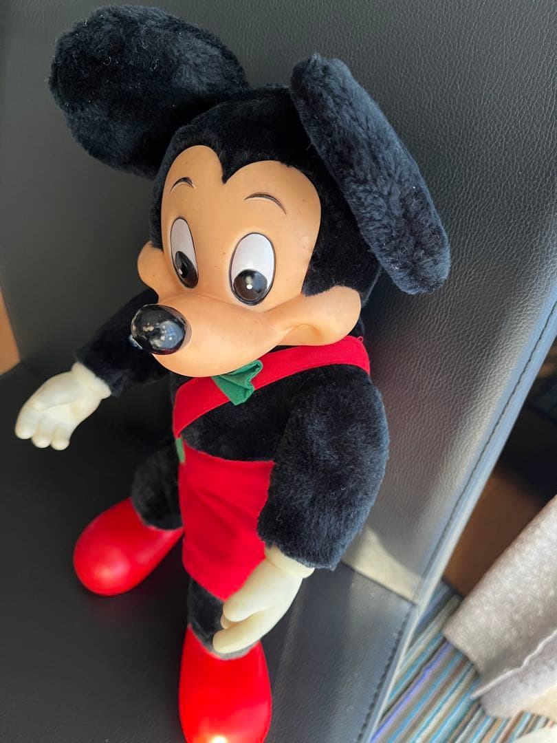 ミッキーマウス　ぬいぐるみ　 LAディズニーランド applause社製