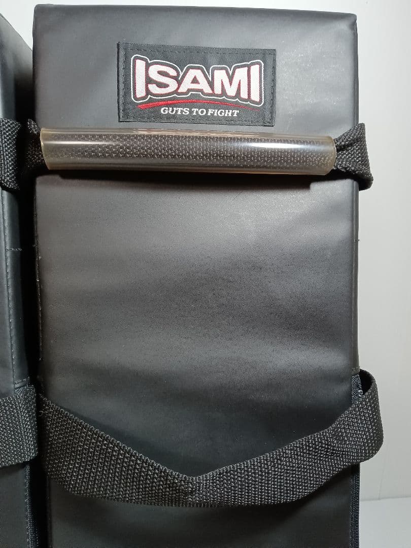 【美品】ISAMI イサミ キックボクシングミット ２個 まとめセット