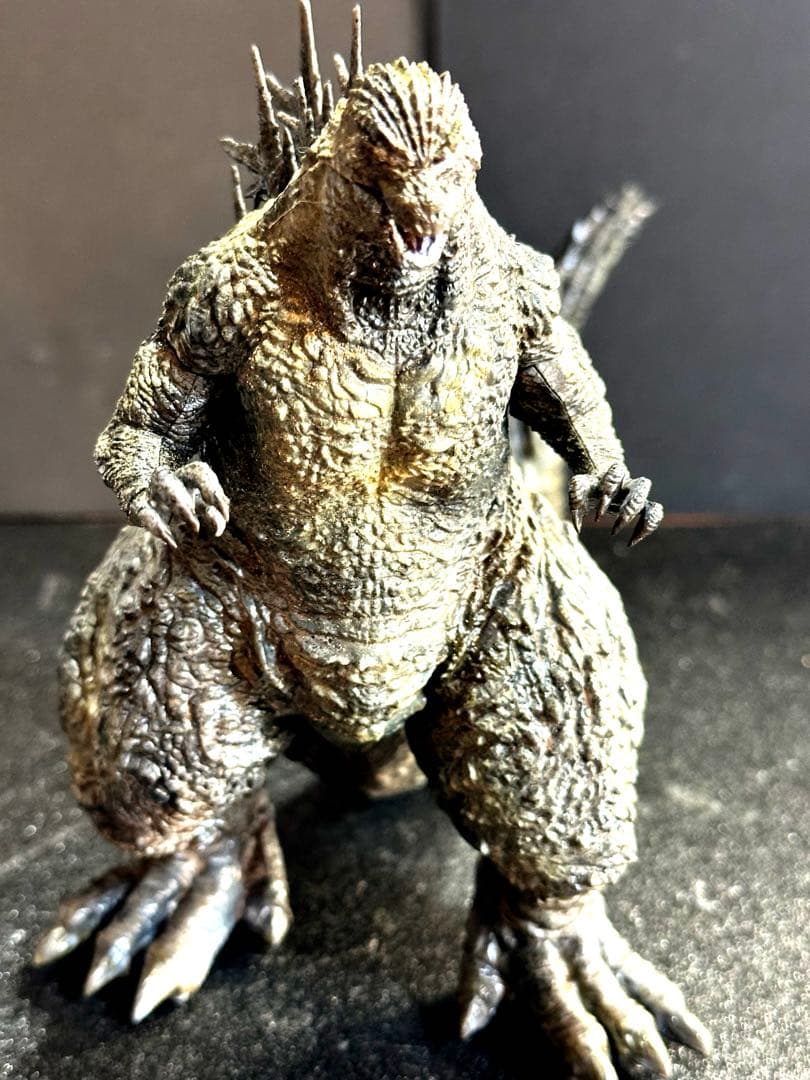 TMKゴジラ２０２３プラモデル組み立て完成品、銀座ジオラマセット