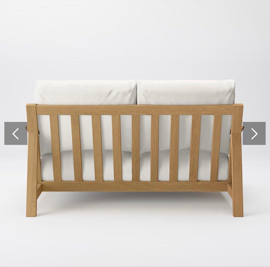 6　無印良品製木製フレーム2人掛けソファ