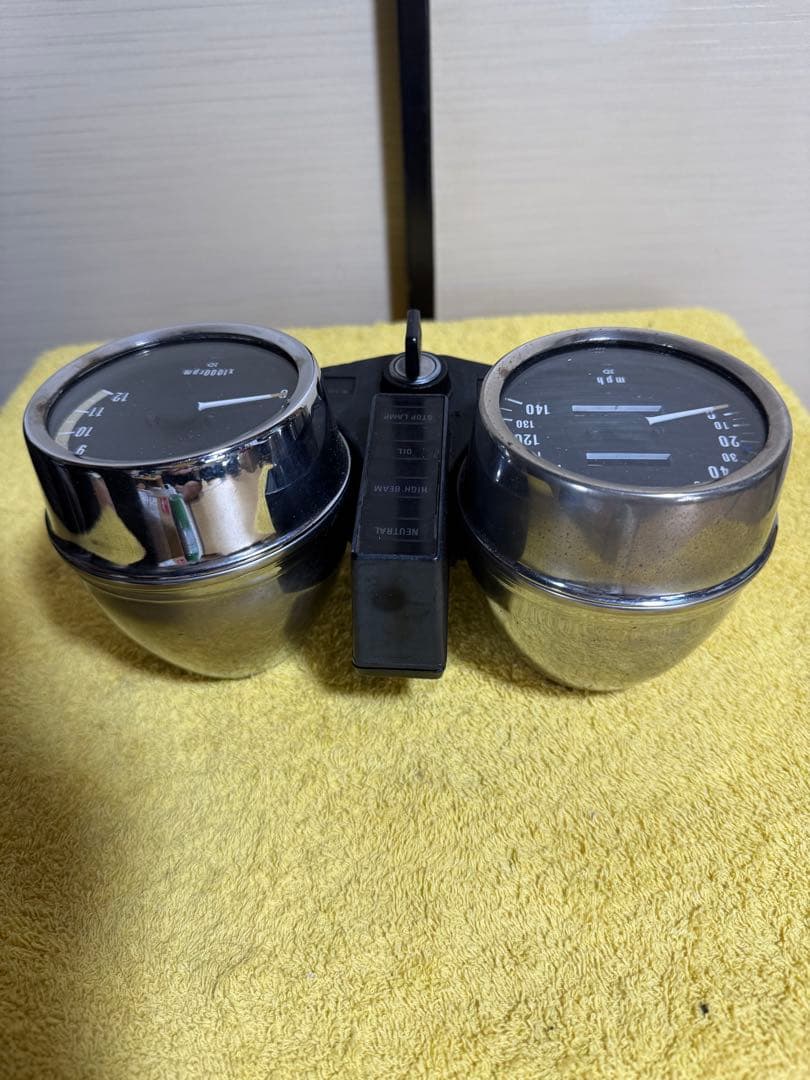 8686です！KZ650メーター