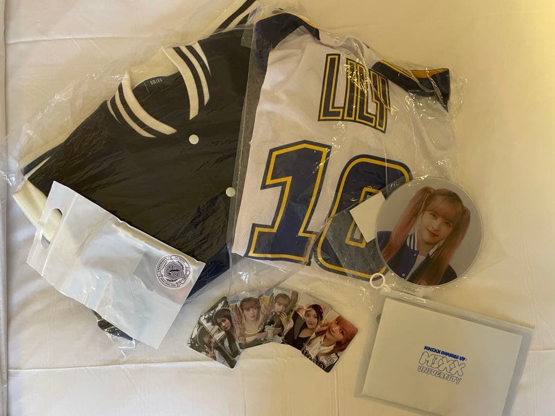 NMIXX ユニフォーム リリー