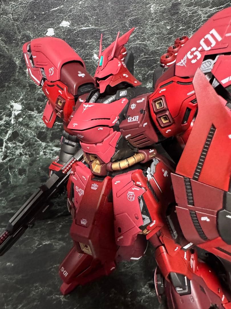 逆襲のシャア　MG サザビーverKA 塗装完成品　ガンプラ　プラモデル