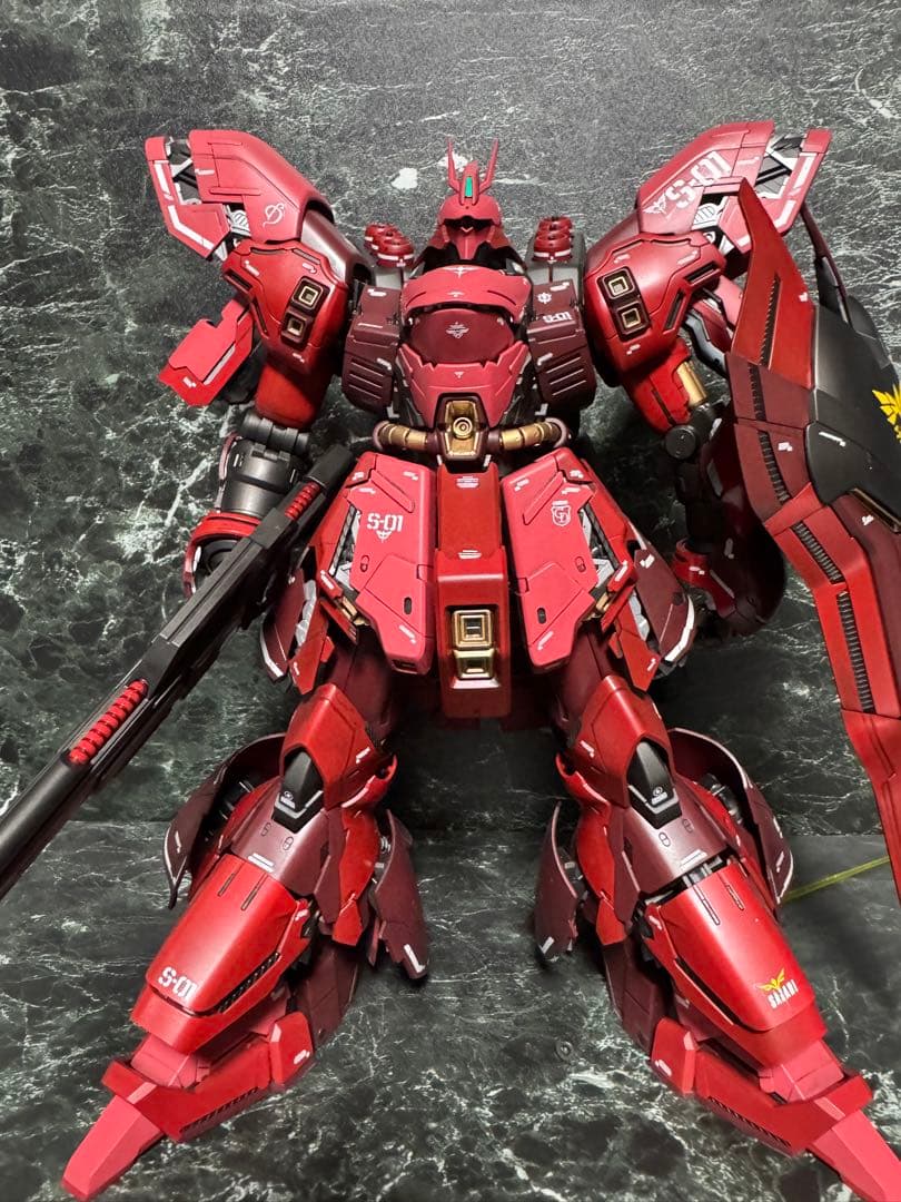 逆襲のシャア　MG サザビーverKA 塗装完成品　ガンプラ　プラモデル