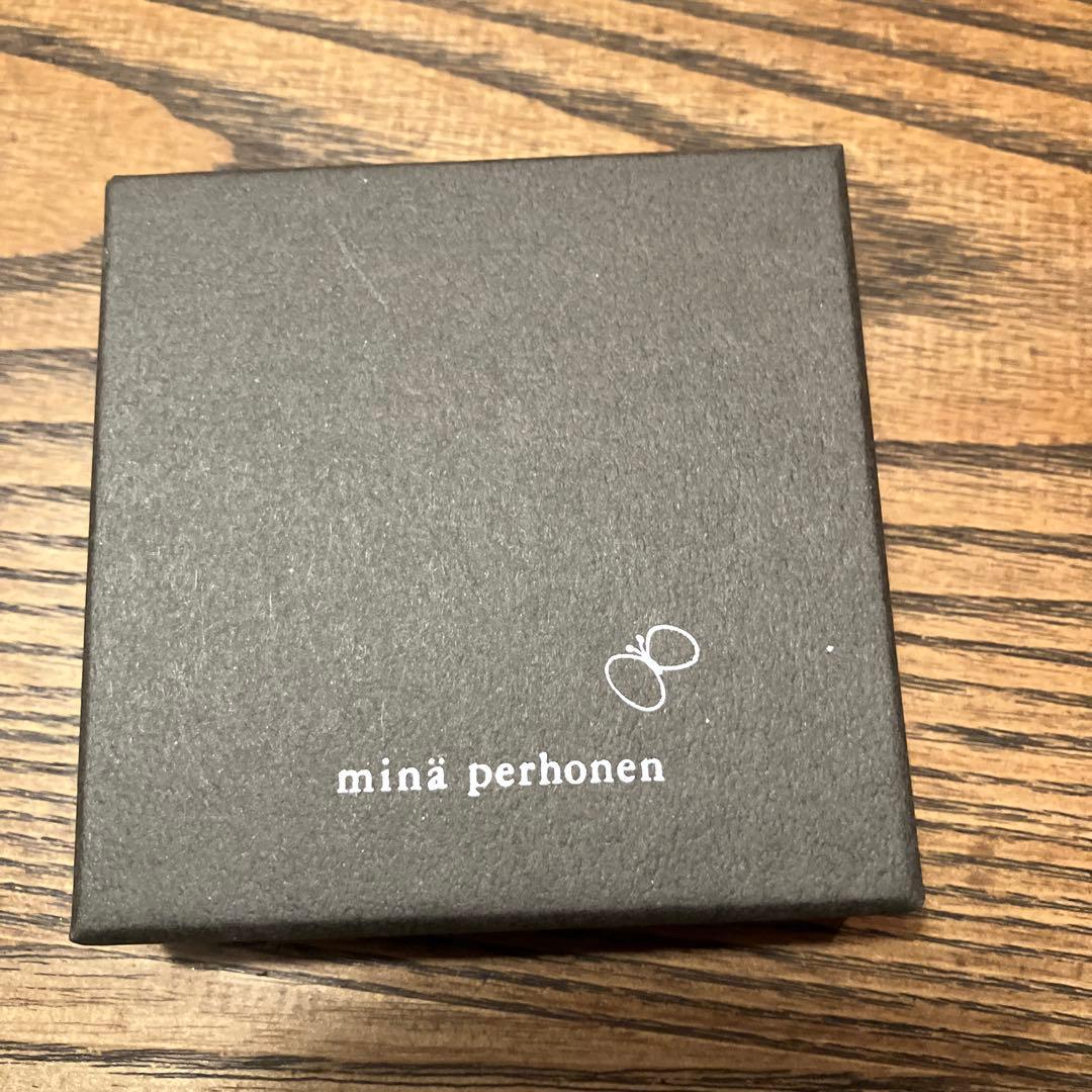 ミナペルホネン　タンバリン　プローチ