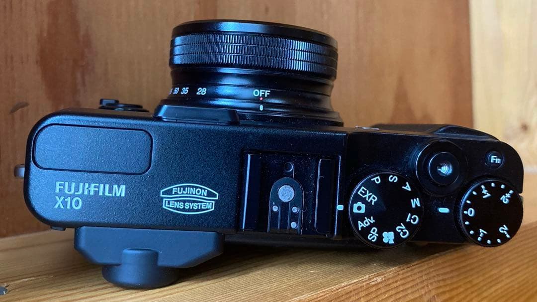 【さわ】フジフィルム　X10