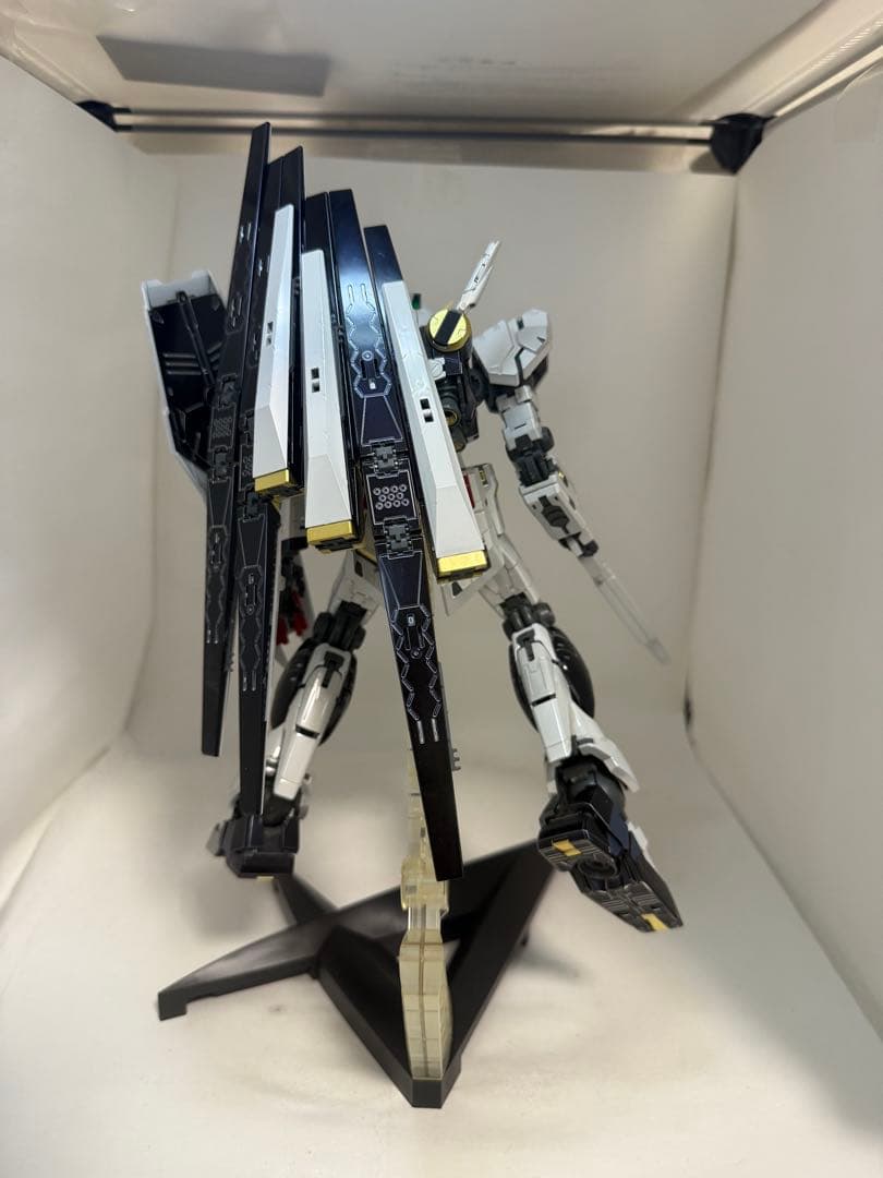 ニューガンダムMG ver.ka チタニウムフィニッシュver ガンプラ