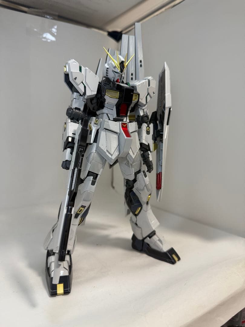 ニューガンダムMG ver.ka チタニウムフィニッシュver ガンプラ
