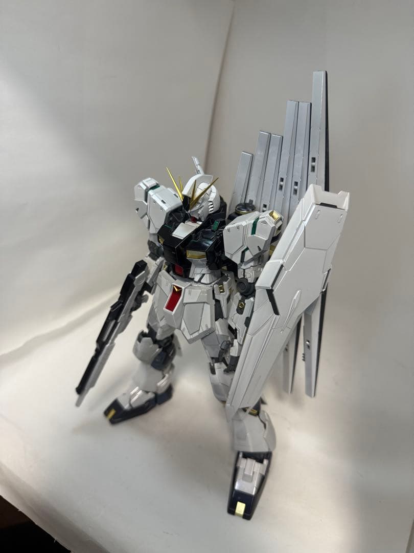 ニューガンダムMG ver.ka チタニウムフィニッシュver ガンプラ