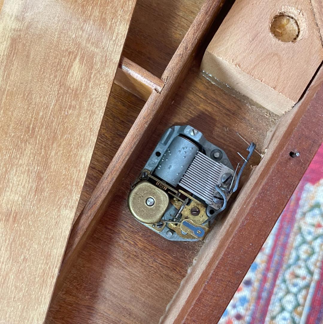 k*e様 REUGE イタリア製 オルゴール付き コンソールテーブル サイドテー