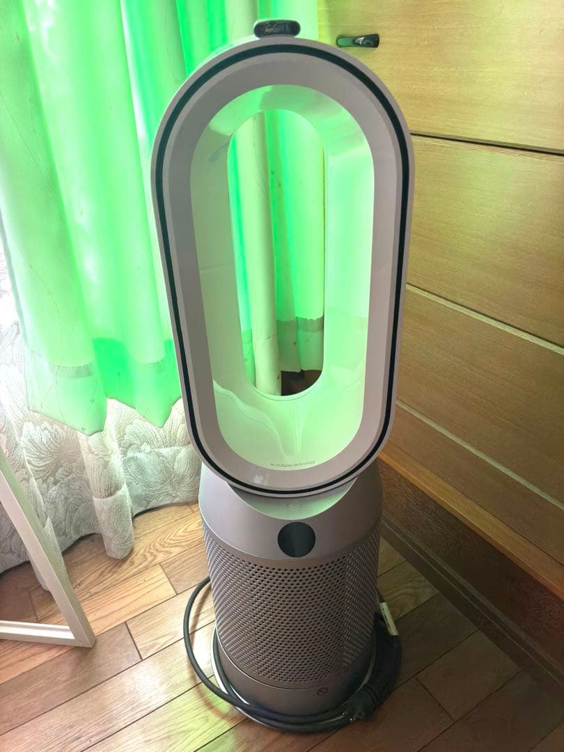 極美品✨ほぼ未使用ダイソン　HP09 最上位モデル2022年製